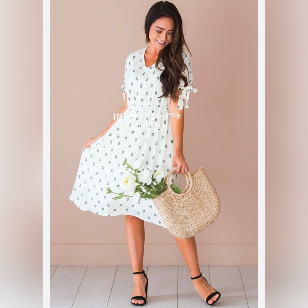 Citrus & Lemon Midi Dress Size Small
